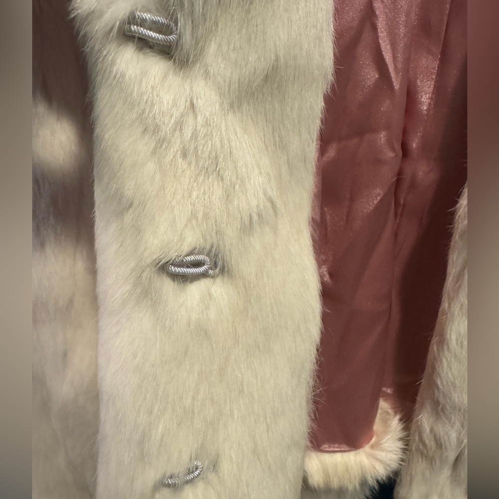 Elegant 100% Rabbit Fur Jacket - Picture 6 of 9